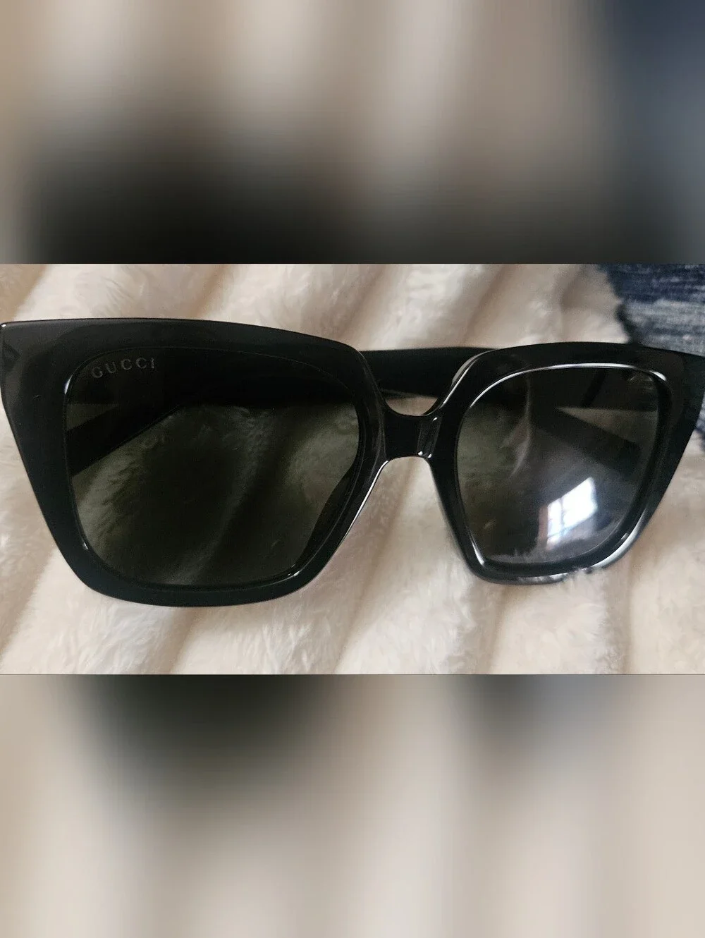 Gucci Black Oversized Square Sunglasses with Subtle Logo